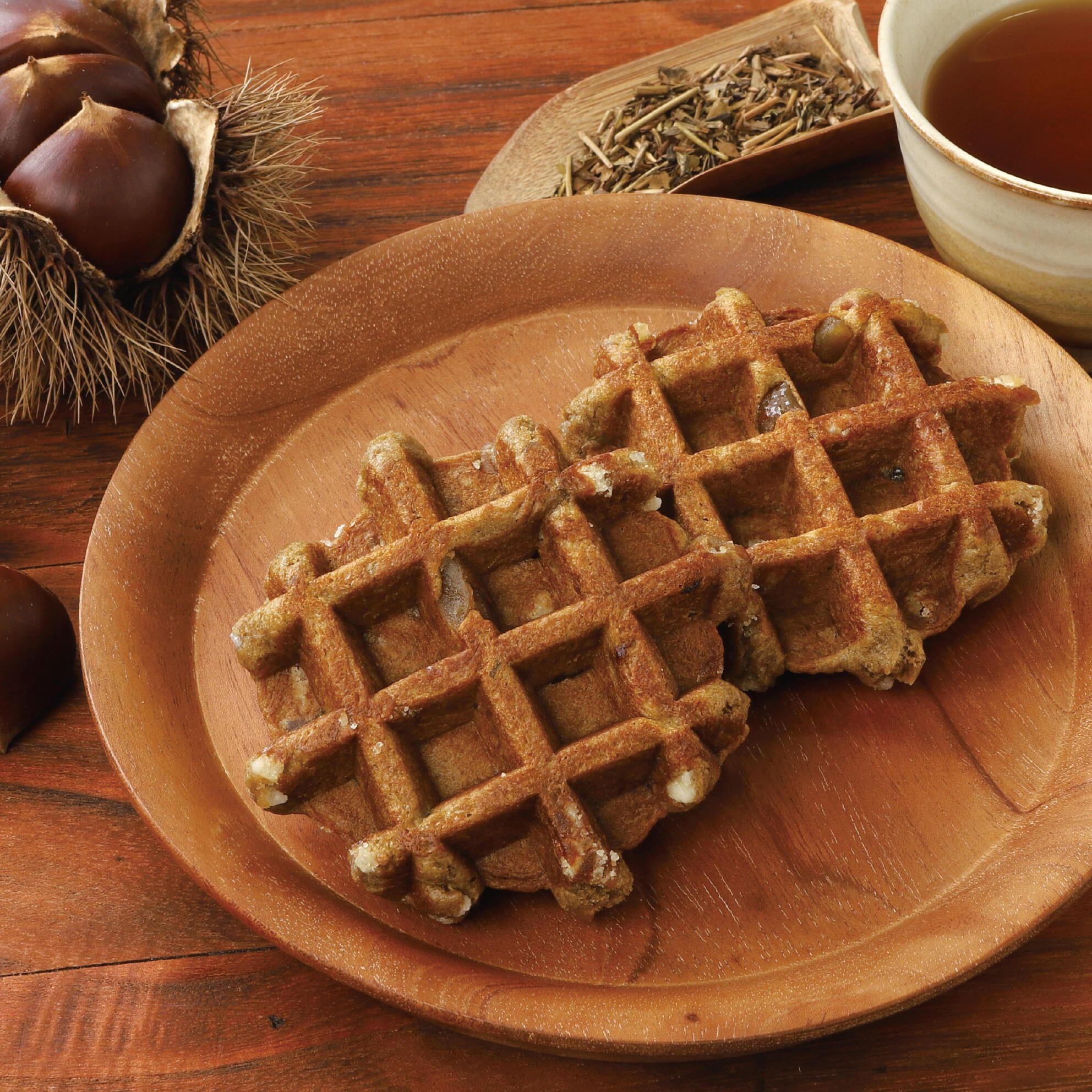 焙じ茶香る、本場ベルギーワッフル | 商品コラボ | 事例のご紹介