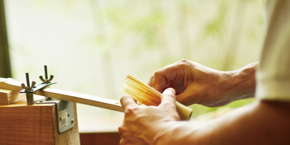 表千家　 茶筅 　天然煤竹　真　竹筌堂　久保恭典作 新品 表千家 茶筅 天然煤竹 真 竹筌堂 久保恭典作 新品
